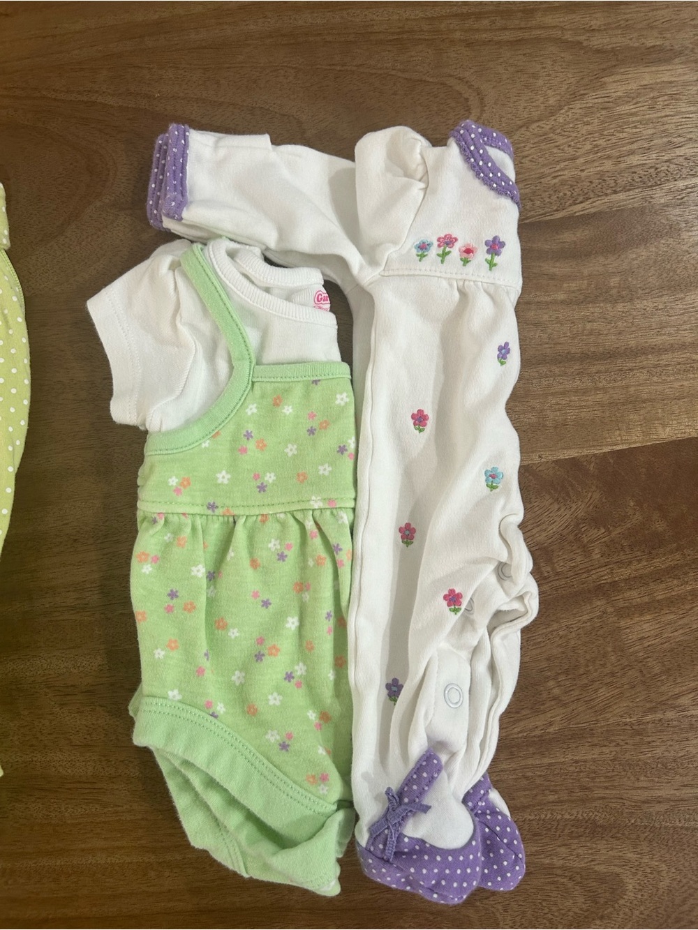 Newborn and Premie Baby Girl 6 Pieces Bundle - Picture 15 of 16